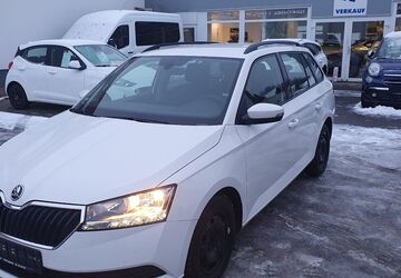 Skoda Fabia 69.200 km 10.990 &euro; Potsdam 14469