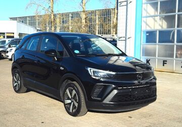 Opel Crossland (X) 99.899 km 9.500 &euro; Hennigsdorf 16761