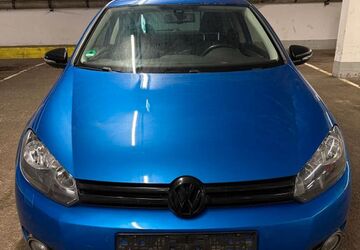 VW Golf 132.000 km 5.400 &euro; Berlin 14057