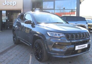Jeep Compass 63.000 km 29.990 &euro; Potsdam 14482