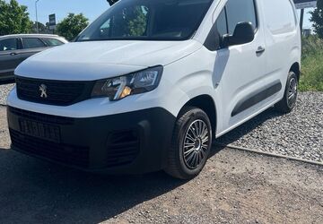 Peugeot Partner 92.500 km 9.790 &euro; mahlow 15831