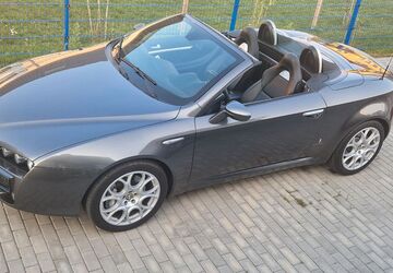 Alfa Romeo Spider 92.871 km 15.990 &euro; Berlin 14050