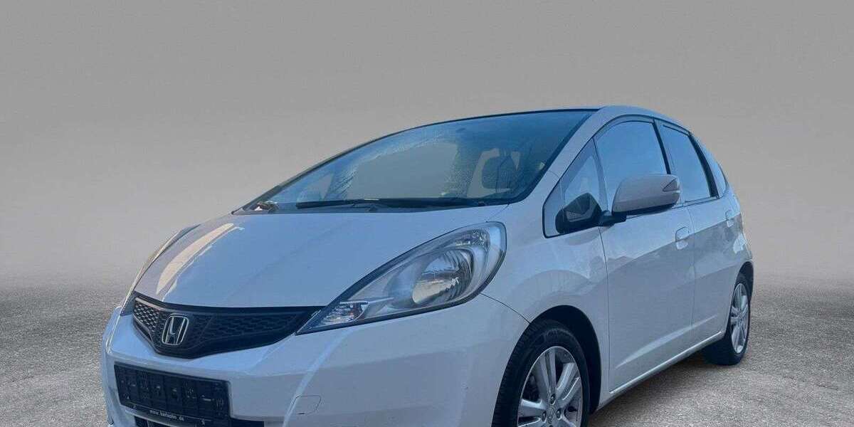 Honda Jazz 161.000 km 6.450 &euro; Berlin 12277