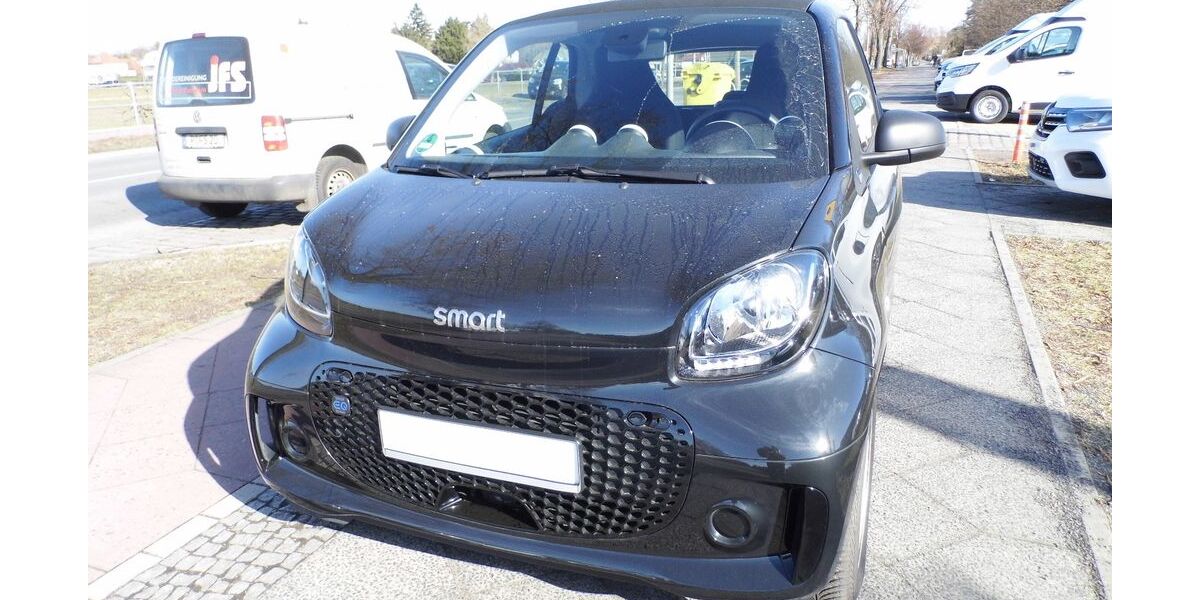 Smart ForTwo 6.690 km 9.999 &euro; Berlin 13125