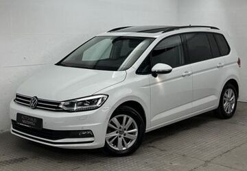 VW Touran 49.562 km 34.870 &euro; Berlin 12351