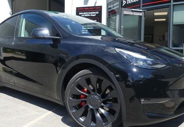 Tesla Model Y 24.665 km 39.800 &euro; Berlin 13156