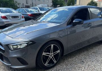 Mercedes-Benz A 180 188.000 km 16.499 &euro; Berlin 12347