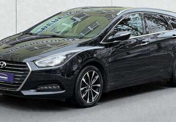 Hyundai i40 132.817 km 12.499 &euro; Berlin 13089