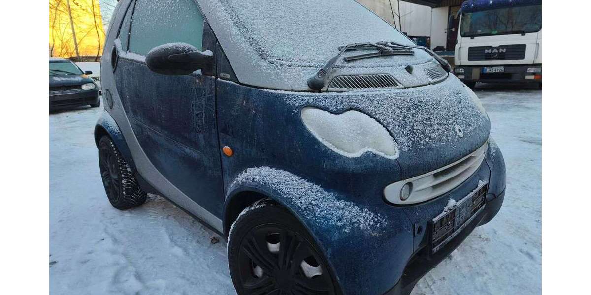 Smart forTwo 130.503 km 700 &euro; Berlin 12349