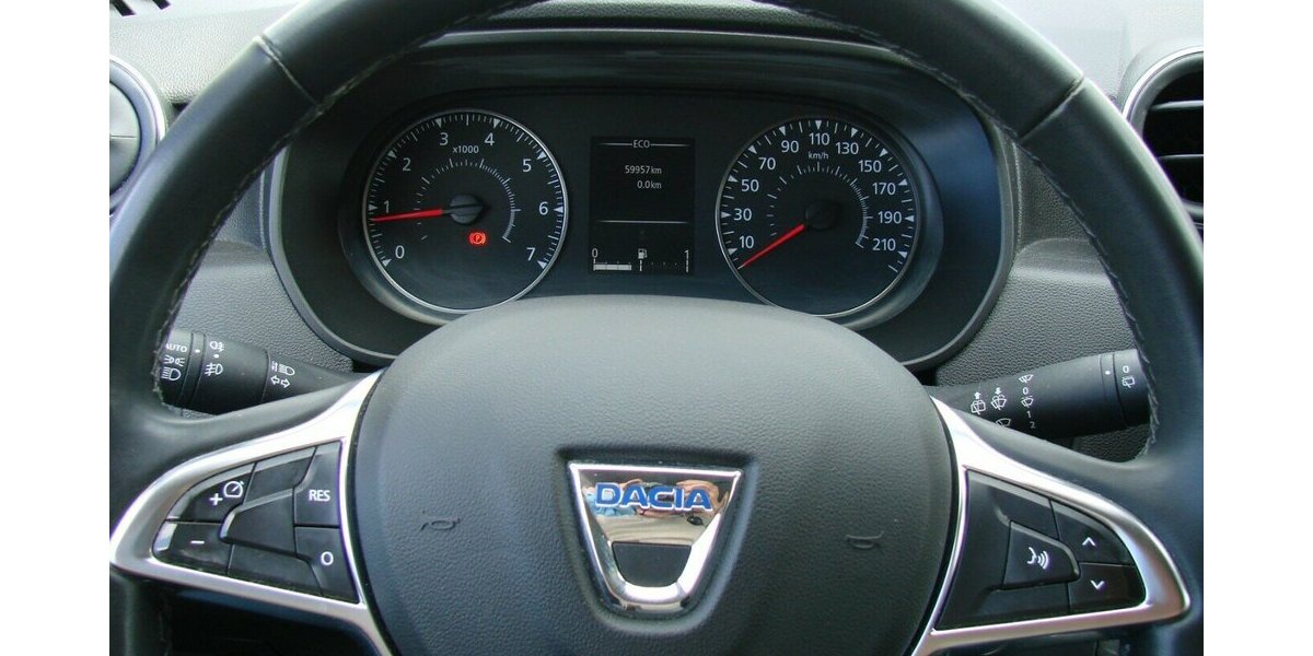 Dacia Duster II 1.6SCE Prestige 4WD Leder 360º Navi 59.957 km 14.980 &euro; Falkensee 14612