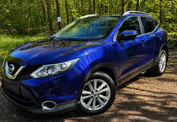 Nissan Qashqai 98.000 km 13.400 &euro; Potsdam 14476