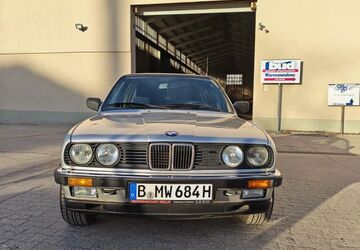 BMW 320 125.325 km 19.800 &euro; berlin 12357