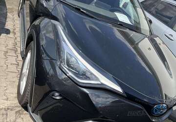 Toyota C-HR 60.000 km 20.500 &euro; Berlin 12629