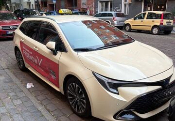 Toyota Corolla 145.000 km 22.999 &euro; Berlin 10969