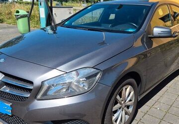 Mercedes-Benz A 180 196.112 km 7.000 &euro; Berlin 12685