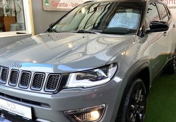 Jeep Compass 46.000 km 21.900 &euro; Berlin/Schöneberg 10827