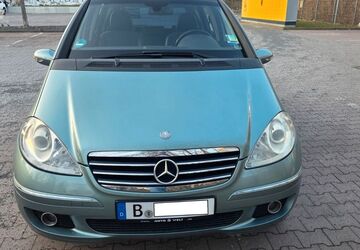 Mercedes-Benz A 150 183.000 km 2.900 &euro; berlin 13347