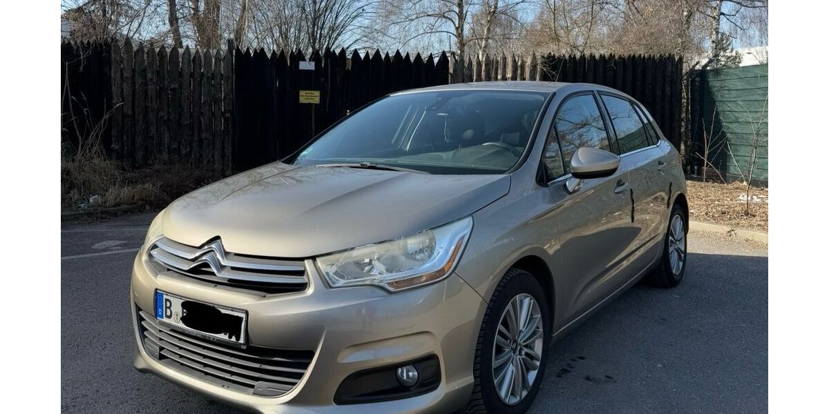 Citroen C4 98.000 km 6.500 &euro; Berlin 13599