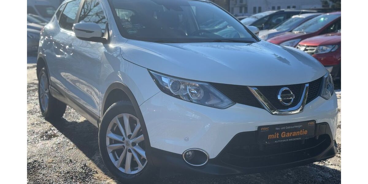 Nissan Qashqai 99.000 km 8.390 &euro; Berlin 13127