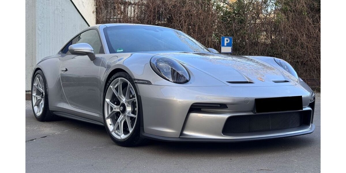 Porsche 992 8.327 km 205.990 &euro; Berlin 10777