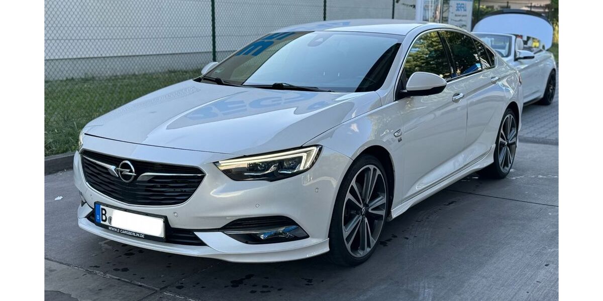 Opel Insignia 194.200 km 17.500 &euro; Berlin 10179