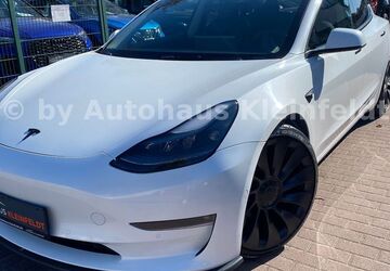 Tesla Model 3 80.190 km 28.490 &euro; Borkheide 14822