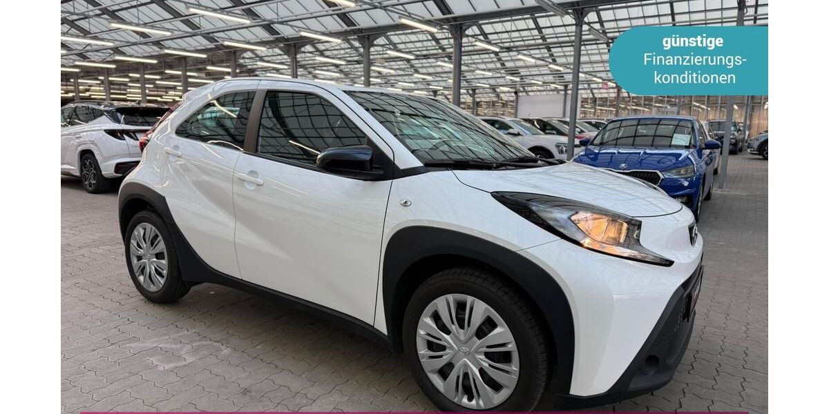 Toyota Aygo (X) 9.425 km 13.690 &euro; Ludwigsfelde (bei Berlin) 14974