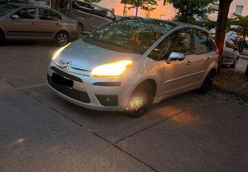 Citroen C4 Picasso 210.000 km 1.400 &euro; Potsdam 14480