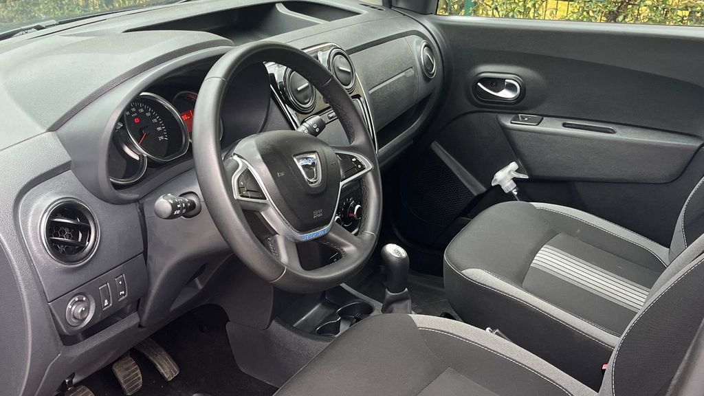Dacia Dokker 57.000 km 11.400 &euro; Berlin 13403