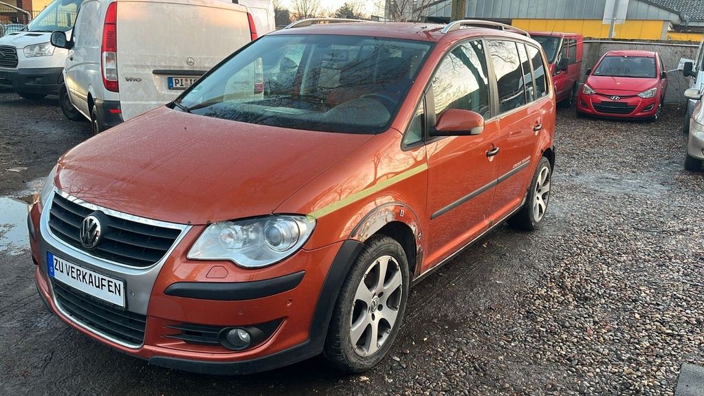 VW Touran 310.000 km 1.990 &euro; Berlin 12349