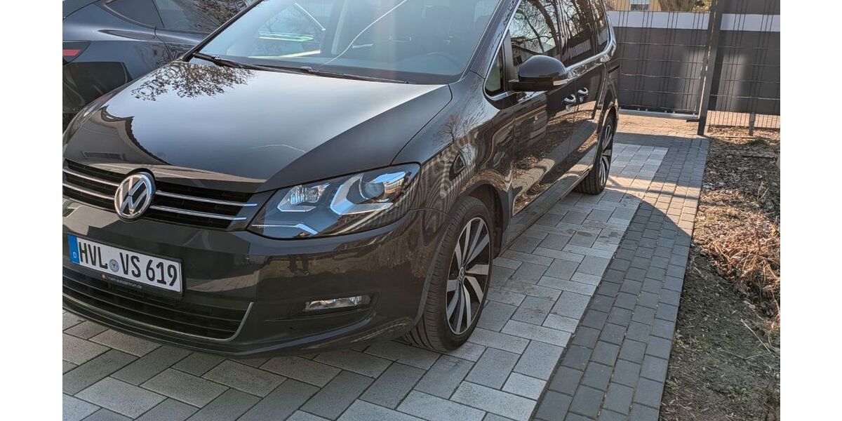 VW Sharan 121.500 km 21.900 &euro; Brieselang 14656