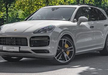 Porsche Cayenne 46.711 km 124.930 &euro; Berlin 10587