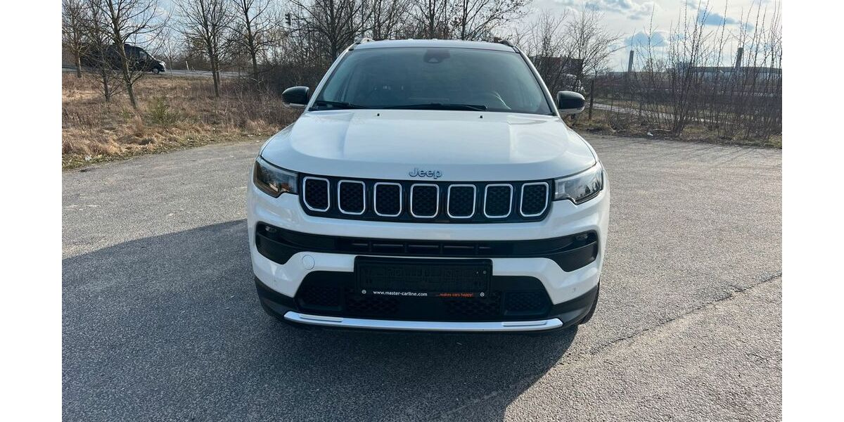 Jeep Compass 116.000 km 15.500 &euro; Berlin 12099