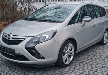 Opel Zafira Tourer 213.000 km 4.900 &euro; Berlin 12307