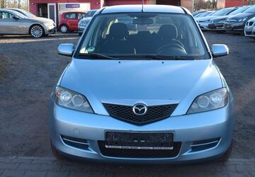 Mazda 2 128.000 km 2.350 &euro; Berlin 13597