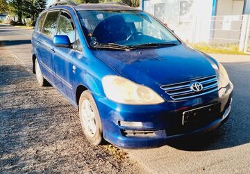 Toyota Avensis Verso 163.454 km 3.200 &euro; Berlin 13629