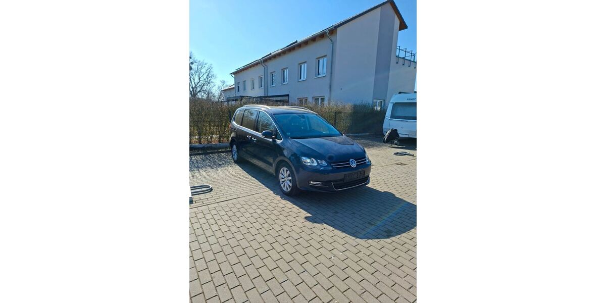 VW Sharan 160.581 km 17.900 &euro; Berlin 13125