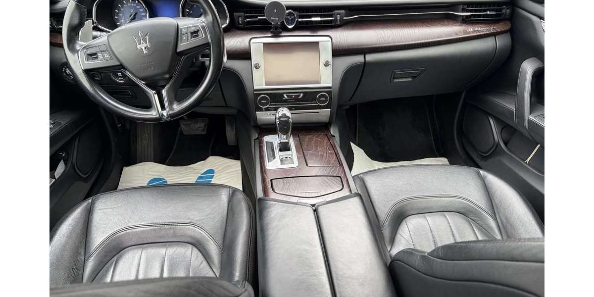 Maserati Quattroporte 124.900 km 26.990 &euro; Berlin 13597