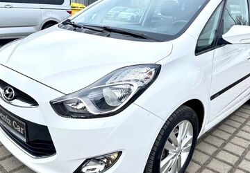 Hyundai ix20 90.000 km 9.750 &euro; Berlin 13088