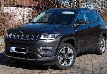 Jeep Compass 23.000 km 19.800 &euro; Berlin Buckow 12349