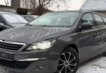 Peugeot 308 118.000 km 4.950 &euro; Berlin 10245