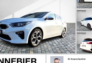 Kia ceed / Ceed 29.967 km 22.270 &euro; Potsdam 14482