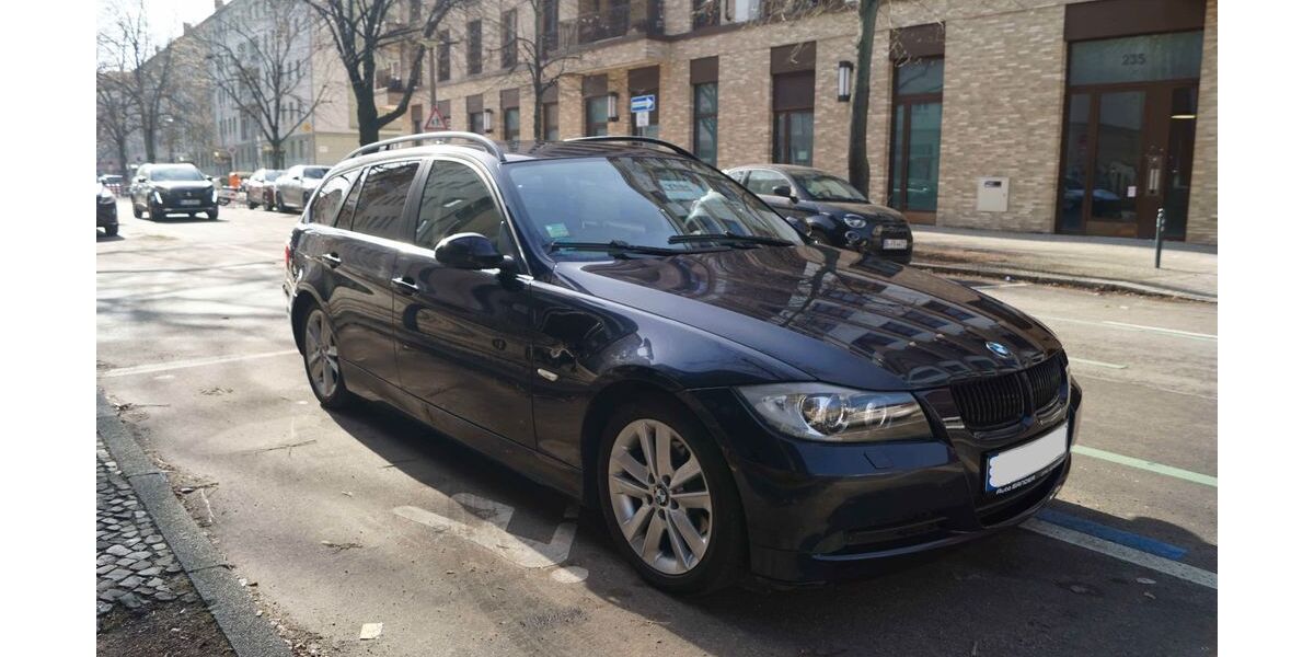 BMW 325 218.000 km 4.500 &euro; Berlin 10435