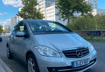 Mercedes-Benz A 160 126.000 km 2.950 &euro; Berlin 10249