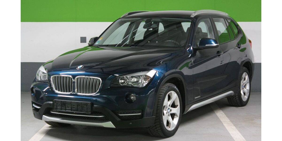 BMW X1 73.000 km 14.900 &euro; Berlin 10785