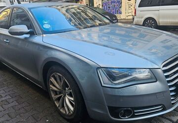 Audi A8 182.000 km 17.999 &euro; Berlin 10969