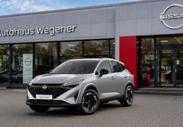 Nissan Qashqai 10.000 km 27.490 &euro; Potsdam 14482