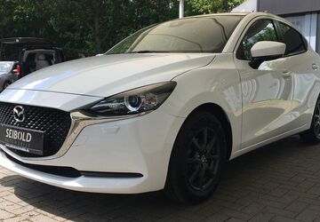 Mazda 2 82.845 km 14.980 &euro; Berlin 10315
