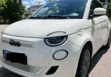 Fiat 500e 24.000 km 19.500 &euro; Berlin 13507