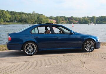 BMW M5 144.000 km 48.900 &euro; Nuthetal 14558
